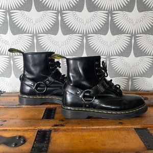 DR. MARTEN 1460 HARNESS LEATHER ANKLE BOOTS